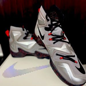 Nike Zoom Lebron 13